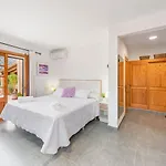 Villa Angela *